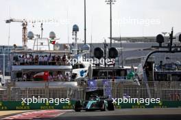 Lance Stroll (CDN) Aston Martin F1 Team AMR23. 25.11.2023. Formula 1 World Championship, Rd 23, Abu Dhabi Grand Prix, Yas Marina Circuit, Abu Dhabi, Qualifying Day.