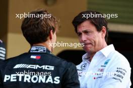(L to R): George Russell (GBR) Mercedes AMG F1 with Toto Wolff (GER) Mercedes AMG F1 Shareholder and Executive Director. 23.11.2023. Formula 1 World Championship, Rd 23, Abu Dhabi Grand Prix, Yas Marina Circuit, Abu Dhabi, Preparation Day.