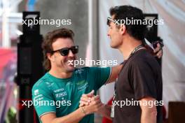 (L to R): Fernando Alonso (ESP) Aston Martin F1 Team with Mark Webber (AUS) Channel 4 Presenter / Driver Manager. 20.10.2023. Formula 1 World Championship, Rd 19, United States Grand Prix, Austin, Texas, USA, Qualifying Day