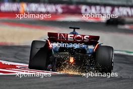 George Russell (GBR) Mercedes AMG F1 W14 sends sparks flying. 20.10.2023. Formula 1 World Championship, Rd 19, United States Grand Prix, Austin, Texas, USA, Qualifying Day