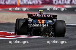 Lando Norris (GBR) McLaren MCL60 sends sparks flying. 20.10.2023. Formula 1 World Championship, Rd 19, United States Grand Prix, Austin, Texas, USA, Qualifying Day