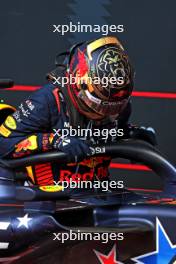 Race winner Max Verstappen (NLD) Red Bull Racing RB19 in parc ferme. 22.10.2023. Formula 1 World Championship, Rd 19, United States Grand Prix, Austin, Texas, USA, Race Day.