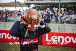 Zhou Guanyu (CHN) Alfa Romeo F1 Team on the grid. 21.10.2023. Formula 1 World Championship, Rd 19, United States Grand Prix, Austin, Texas, USA, Sprint Day.