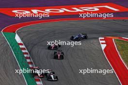 Kevin Magnussen (DEN) Haas VF-23 and Yuki Tsunoda (JPN) AlphaTauri AT04 battle for position. 21.10.2023. Formula 1 World Championship, Rd 19, United States Grand Prix, Austin, Texas, USA, Sprint Day.