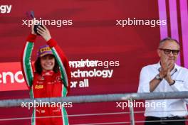 (L to R): Marta Garcia (ESP) Prema Racing celebrates her third position on the podium with Stefano Domenicali (ITA) Formula One President and CEO. 22.10.2023. F1 Academy, Rd 7, Race 3, Austin, Texas, USA.
