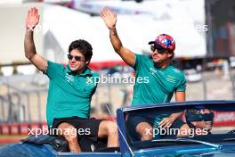 (L to R): Lance Stroll (CDN) Aston Martin F1 Team and Fernando Alonso (ESP) Aston Martin F1 Team on the drivers' parade. 22.10.2023. Formula 1 World Championship, Rd 19, United States Grand Prix, Austin, Texas, USA, Race Day.