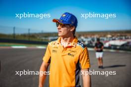 Oscar Piastri (AUS) McLaren walks the circuit. 19.10.2023. Formula 1 World Championship, Rd 19, United States Grand Prix, Austin, Texas, USA, Preparation Day.