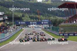 Jehan Daruvala (IND) MP Motorsport leads at the start of the race. 29.07.2023. Formula 2 Championship, Rd 11, Sprint Race, Spa-Francorchamps, Belgium, Saturday.
