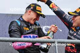 (L to R): Race winner Jack Doohan (AUS) Virtuosi Racing celebrates on the podium with third placed Enzo Fittipaldi (BRA) Rodin Carlin. 30.07.2023. Formula 2 Championship, Rd 11, Feature Race, Spa-Francorchamps, Belgium, Sunday.