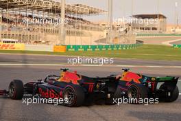 Ayumu Iwasa (JPN) Dams and Dennis Hauger (DEN) MP Motorsport battle for position. 04.03.2023. FIA Formula 2 Championship, Rd 1, Sprint Race, Sakhir, Bahrain, Saturday.
