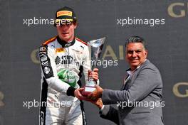 Ralph Boschung (SUI) Campos Racing celebrates his second position on the podium. 05.03.2023. FIA Formula 2 Championship, Rd 1, Feature Race, Sakhir, Bahrain, Sunday.