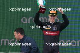 Theo Pourchaire (FRA) ART Grand Prix celebrates his second position on the podium. 08.07.2023. FIA Formula 2 Championship, Rd 9, Sprint Race, Silverstone, England, Saturday.