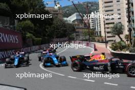 Jack Doohan (AUS) Virtuosi Racing and Oliver Bearman (GBR) Prema Racing. 27.05.2023. FIA Formula 2 Championship, Rd 6, Monte Carlo, Monaco, Sprint Race, Saturday.