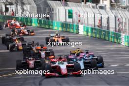 Frederik Vesti (DEN) Prema Racing leads at the start of the race. 28.05.2023. FIA Formula 2 Championship, Rd 6, Monte Carlo, Monaco, Feature Race, Sunday.