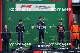 The podium (L to R): Zak O'Sullivan (GBR) Prema Racing, second; Franco Colapinto (ARG) MP Motorsport, race winner; Sebastian Montoya (COL) Hitech Pulse-Eight, second. 01.04.2023. FIA Formula 3 Championship, Rd 2, Sprint Race, Melbourne, Australia, Saturday.