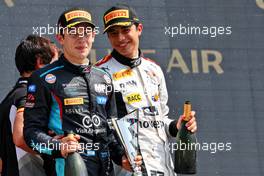 (L to R): second placed Franco Colapinto (ARG) MP Motorsport and race winner Josep Maria Marti (ESP) Campos Racing celebrate on the podium. 04.03.2023. FIA Formula 3 Championship, Rd 1, Sprint Race, Sakhir, Bahrain, Saturday.