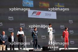 The podium (L to R): Franco Colapinto (ARG) MP Motorsport, second; Josep Maria Marti (ESP) Campos Racing, race winner; Dino Beganovic (SWE) Prema Racing, third. 04.06.2023. FIA Formula 3 Championship, Rd 5, Feature Race, Barcelona, Spain, Sunday.