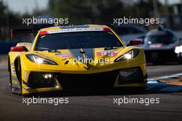 Ben Keating (USA) / Nicolas Varrone (ARG) / Nicky Catsburg (NLD) #33 Corvette Racing Chevrolet Corvette C8.R. 16.03.2023. FIA World Endurance Championship, Round 1, 1000 Miles of Sebring, Sebring, Florida, USA.