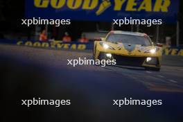 Ben Keating (USA) / Nicolas Varrone (ARG) / Nicky Catsburg (NLD) #33 Corvette Racing Chevrolet Corvette C8.R. 10.06.2023. FIA World Endurance Championship, Le Mans 24 Hours Race, Le Mans, France, Saturday.