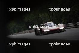 Antonio Felix da Costa (POR) / Will Stevens (GBR) / Ye Yifei (CHN) #38 Hertz Team Jota Porsche 963. 10.06.2023. FIA World Endurance Championship, Le Mans 24 Hours Race, Le Mans, France, Saturday.