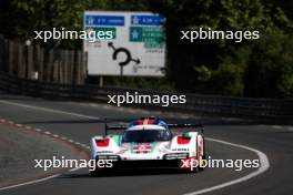 Kevin Estre (FRA) / Andre Lotterer (GER) / Laurens Vanthoor (BEL) #06 Porsche Penske Motorsport, Porsche 963. 02-04.06.2023. FIA World Endurance Championship, Le Mans Test, Le Mans, France.