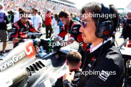 Ayao Komatsu (JPN) Haas F1 Team Principal on the grid. 24.03.2024. Formula 1 World Championship, Rd 3, Australian Grand Prix, Albert Park, Melbourne, Australia, Race Day.
