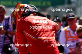 Carlos Sainz Jr (ESP) Ferrari on the grid. 24.03.2024. Formula 1 World Championship, Rd 3, Australian Grand Prix, Albert Park, Melbourne, Australia, Race Day.