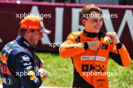 Second placed Oscar Piastri (AUS) McLaren in Sprint parc ferme with winner Max Verstappen (NLD) Red Bull Racing. 29.06.2024. Formula 1 World Championship, Rd 11, Austrian Grand Prix, Spielberg, Austria, Sprint and Qualifying Day.