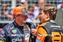 (L to R): Sprint winner Max Verstappen (NLD) Red Bull Racing in parc ferme with second placed Oscar Piastri (AUS) McLaren. 29.06.2024. Formula 1 World Championship, Rd 11, Austrian Grand Prix, Spielberg, Austria, Sprint and Qualifying Day.