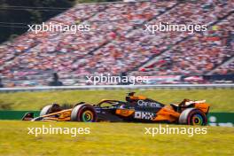 Oscar Piastri (AUS) McLaren MCL38. 29.06.2024. Formula 1 World Championship, Rd 11, Austrian Grand Prix, Spielberg, Austria, Sprint and Qualifying Day.