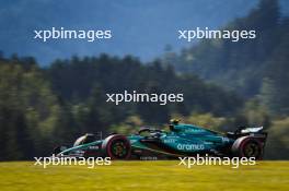 Fernando Alonso (ESP) Aston Martin F1 Team AMR24. 29.06.2024. Formula 1 World Championship, Rd 11, Austrian Grand Prix, Spielberg, Austria, Sprint and Qualifying Day.