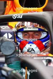 Max Verstappen (NLD) Red Bull Racing RB20. 13.09.2024. Formula 1 World Championship, Rd 17, Azerbaijan Grand Prix, Baku Street Circuit, Azerbaijan, Practice Day.