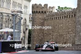 Oliver Bearman (GBR) Haas VF-24. 13.09.2024. Formula 1 World Championship, Rd 17, Azerbaijan Grand Prix, Baku Street Circuit, Azerbaijan, Practice Day.