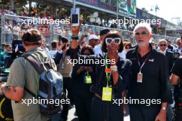 Naomi Campbell (GBR) and Flavio Briatore (ITA) Alpine F1 Team Executive Advisor on the grid. 15.09.2024. Formula 1 World Championship, Rd 17, Azerbaijan Grand Prix, Baku Street Circuit, Azerbaijan, Race Day.