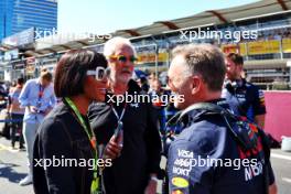 (L to R): Naomi Campbell (GBR) and Flavio Briatore (ITA) Alpine F1 Team Executive Advisor with Christian Horner (GBR) Red Bull Racing Team Principal on the grid. 15.09.2024. Formula 1 World Championship, Rd 17, Azerbaijan Grand Prix, Baku Street Circuit, Azerbaijan, Race Day.