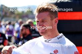 Nico Hulkenberg (GER) Haas F1 Team on the grid. 15.09.2024. Formula 1 World Championship, Rd 17, Azerbaijan Grand Prix, Baku Street Circuit, Azerbaijan, Race Day.