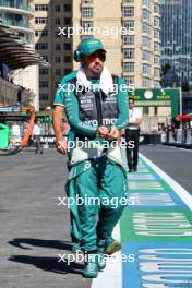 Fernando Alonso (ESP) Aston Martin F1 Team on the grid. 15.09.2024. Formula 1 World Championship, Rd 17, Azerbaijan Grand Prix, Baku Street Circuit, Azerbaijan, Race Day.