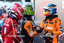 Charles Leclerc (FRA), Scuderia Ferrari Lando Norris (GBR), McLaren F1 Team Oscar Piastri (AUS), McLaren  15.09.2024. Formula 1 World Championship, Rd 17, Azerbaijan Grand Prix, Baku Street Circuit, Azerbaijan, Race Day.