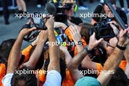 Race winner Oscar Piastri (AUS) McLaren MCL38 celebrates in parc ferme. 15.09.2024. Formula 1 World Championship, Rd 17, Azerbaijan Grand Prix, Baku Street Circuit, Azerbaijan, Race Day.