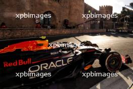 Sergio Perez (MEX) Red Bull Racing RB20. 15.09.2024. Formula 1 World Championship, Rd 17, Azerbaijan Grand Prix, Baku Street Circuit, Azerbaijan, Race Day.