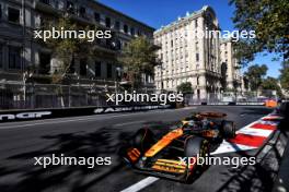 Oscar Piastri (AUS) McLaren MCL38. 15.09.2024. Formula 1 World Championship, Rd 17, Azerbaijan Grand Prix, Baku Street Circuit, Azerbaijan, Race Day.