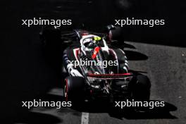 Nico Hulkenberg (GER) Haas VF-24. 15.09.2024. Formula 1 World Championship, Rd 17, Azerbaijan Grand Prix, Baku Street Circuit, Azerbaijan, Race Day.