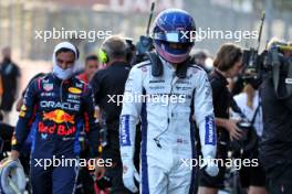 Alexander Albon (THA) Williams Racing in qualifying parc ferme. 14.09.2024. Formula 1 World Championship, Rd 17, Azerbaijan Grand Prix, Baku Street Circuit, Azerbaijan, Qualifying Day.