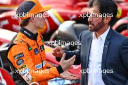 (L to R): Oscar Piastri (AUS) McLaren in qualifying parc ferme with Mohammed Bin Sulayem (UAE) FIA President. 14.09.2024. Formula 1 World Championship, Rd 17, Azerbaijan Grand Prix, Baku Street Circuit, Azerbaijan, Qualifying Day.