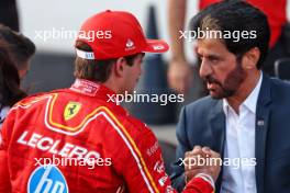 (L to R): Charles Leclerc (MON) Ferrari celebrates his pole position in qualifying parc ferme with Mohammed Bin Sulayem (UAE) FIA President.. 14.09.2024. Formula 1 World Championship, Rd 17, Azerbaijan Grand Prix, Baku Street Circuit, Azerbaijan, Qualifying Day.