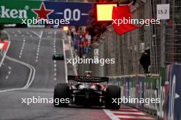 Nico Hulkenberg (GER) Haas VF-24. 14.09.2024. Formula 1 World Championship, Rd 17, Azerbaijan Grand Prix, Baku Street Circuit, Azerbaijan, Qualifying Day.