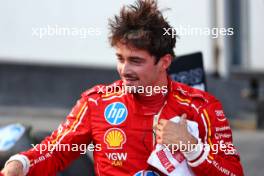 Charles Leclerc (MON) Ferrari celebrates his pole position in qualifying parc ferme. 14.09.2024. Formula 1 World Championship, Rd 17, Azerbaijan Grand Prix, Baku Street Circuit, Azerbaijan, Qualifying Day.