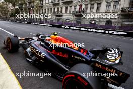 Sergio Perez (MEX) Red Bull Racing RB20. 14.09.2024. Formula 1 World Championship, Rd 17, Azerbaijan Grand Prix, Baku Street Circuit, Azerbaijan, Qualifying Day.