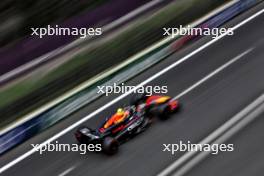 Sergio Perez (MEX) Red Bull Racing RB20. 14.09.2024. Formula 1 World Championship, Rd 17, Azerbaijan Grand Prix, Baku Street Circuit, Azerbaijan, Qualifying Day.