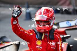 Charles Leclerc (MON) Ferrari celebrates his pole position in qualifying parc ferme. 14.09.2024. Formula 1 World Championship, Rd 17, Azerbaijan Grand Prix, Baku Street Circuit, Azerbaijan, Qualifying Day.